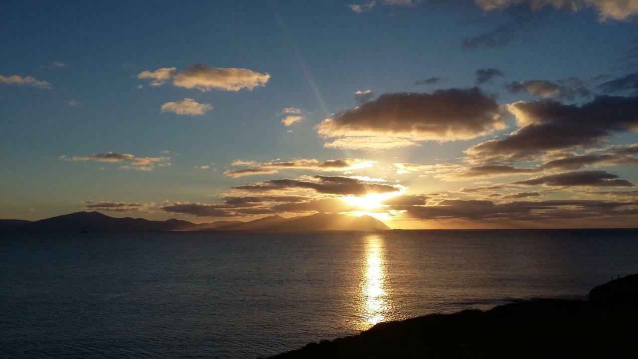 Ballyheigue Cliff Side And Sea View Apartment Bagian luar foto