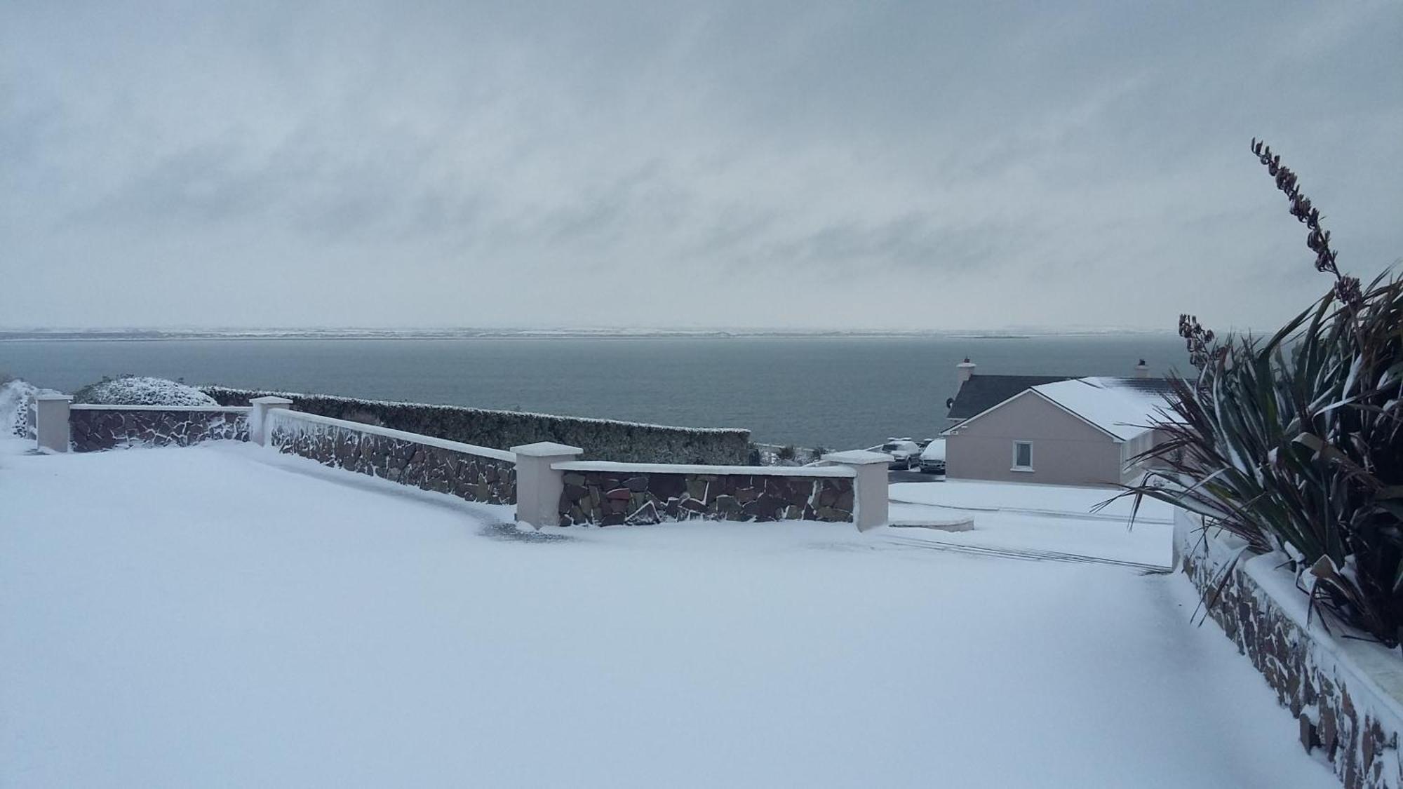 Ballyheigue Cliff Side And Sea View Apartment Bagian luar foto
